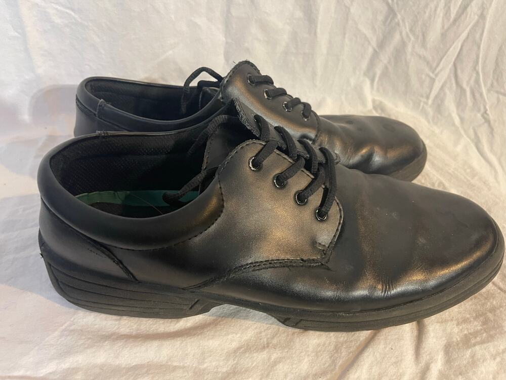 Mens 12 womens 14 Band shoes
